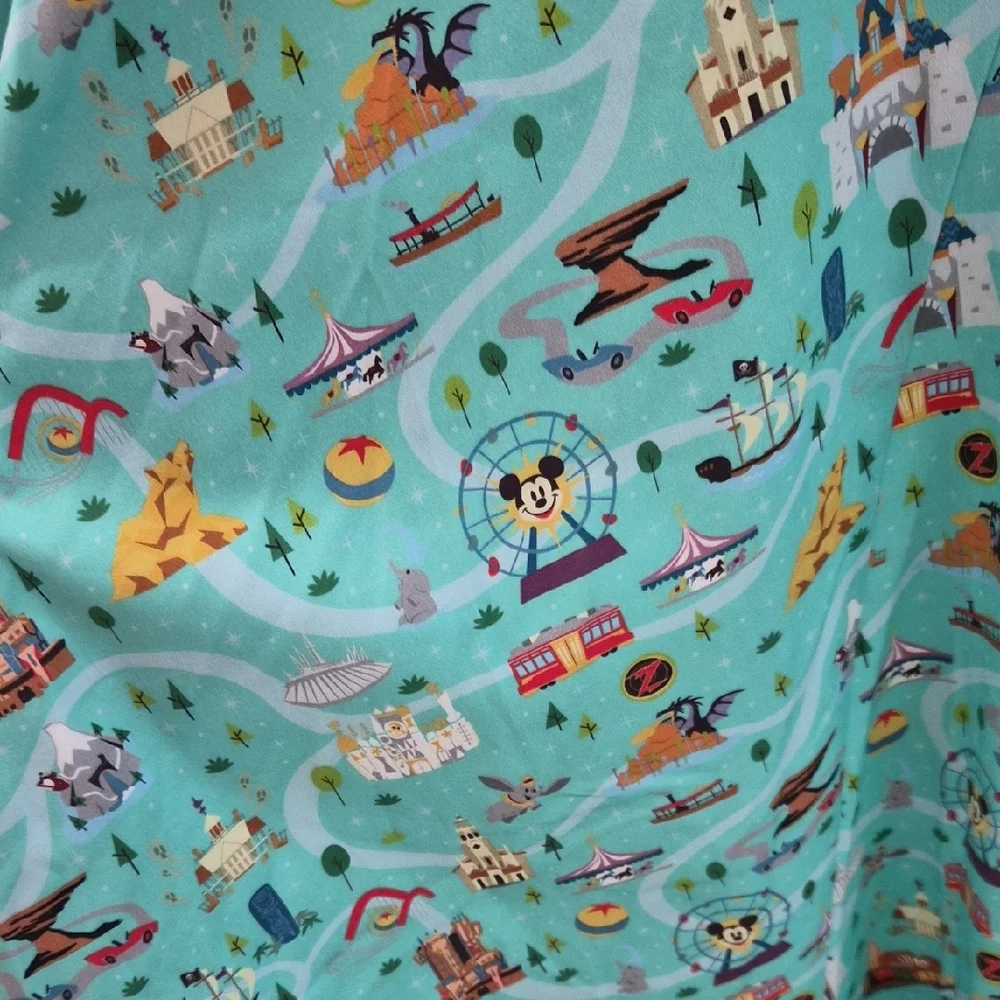 Disney Dress Shop Dress Disneyland Park Icons Size 1x NWT - Picture 3 of 4